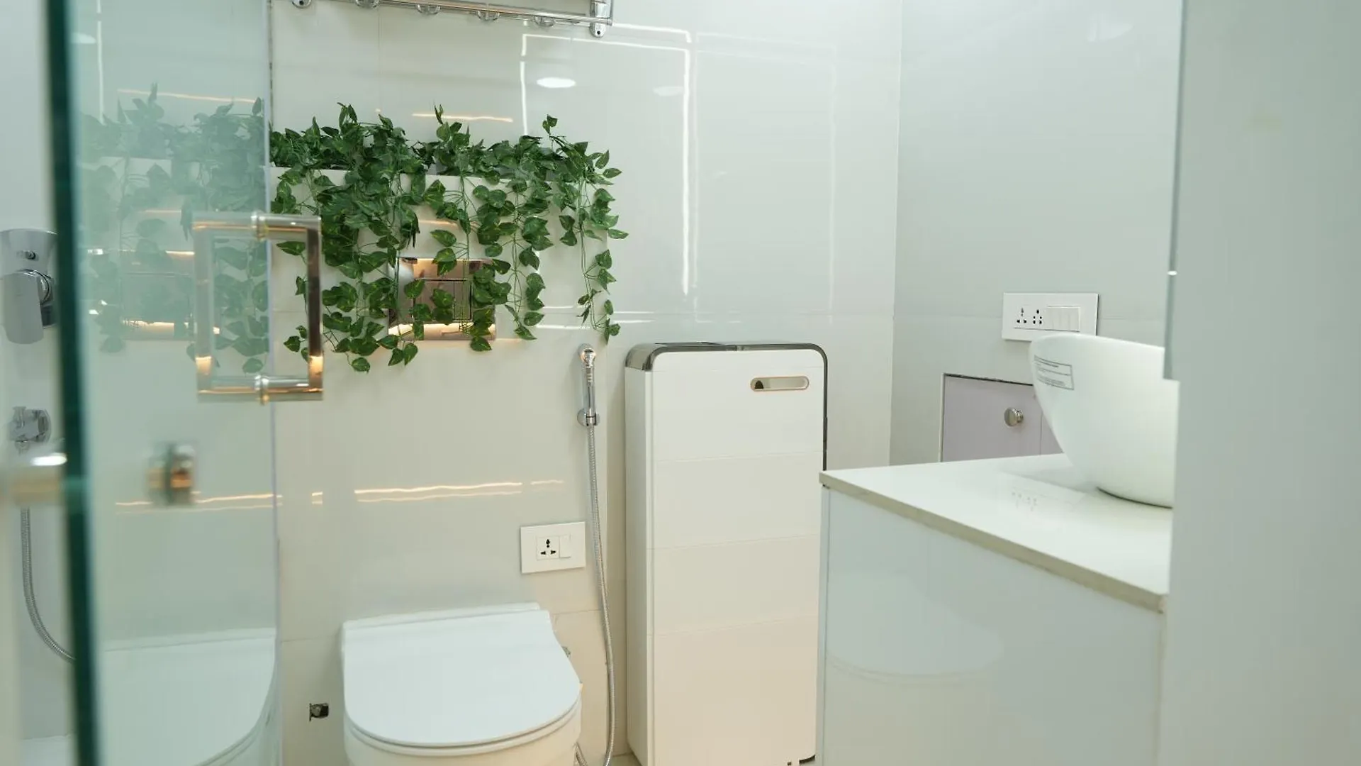 Lemodcasa Pearl House, Smart Luxurious Comfort Γκουργκάον 0*,  Ινδία